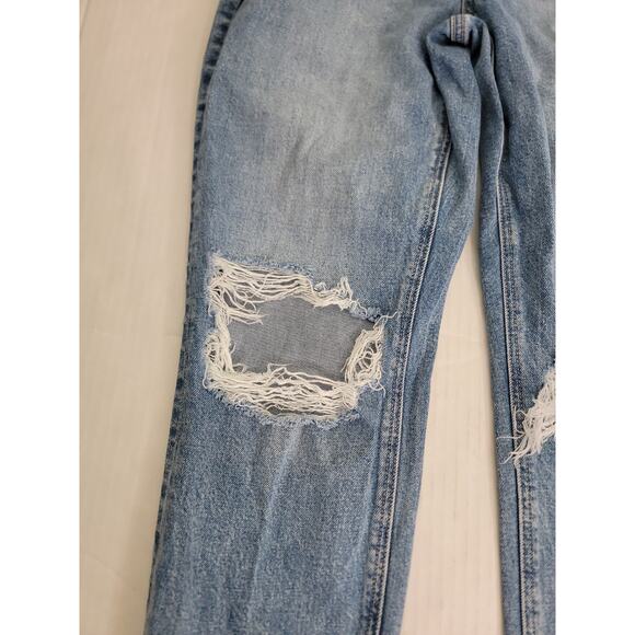 AMERICAN EAGLE Jeans Womens 4 Tapered Mom High Rise Distressed Strigid - Picture 5 of 11